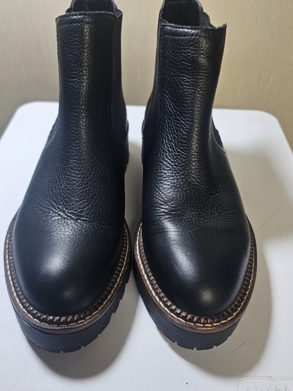 Caslon Leather Chelsea Boots Womens 6.5M Black Lug Sole Ankle Boots - Picture 3 of 11